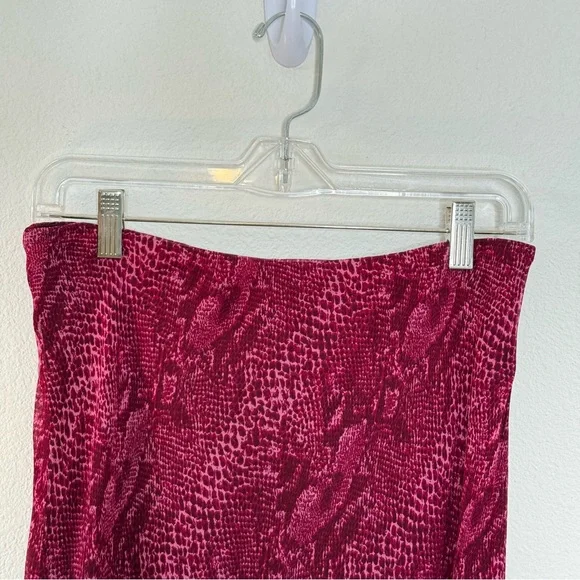 Karen Kane Burgandy Maxi Pencil Skirt (M) With Matching Sleeveless Top (L) - Picture 3 of 13